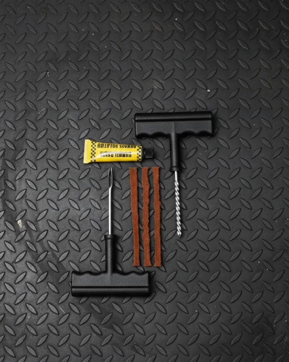 Her Araçta Olması Gereken Pratik ve Güçlü Lastik Tamir Kiti