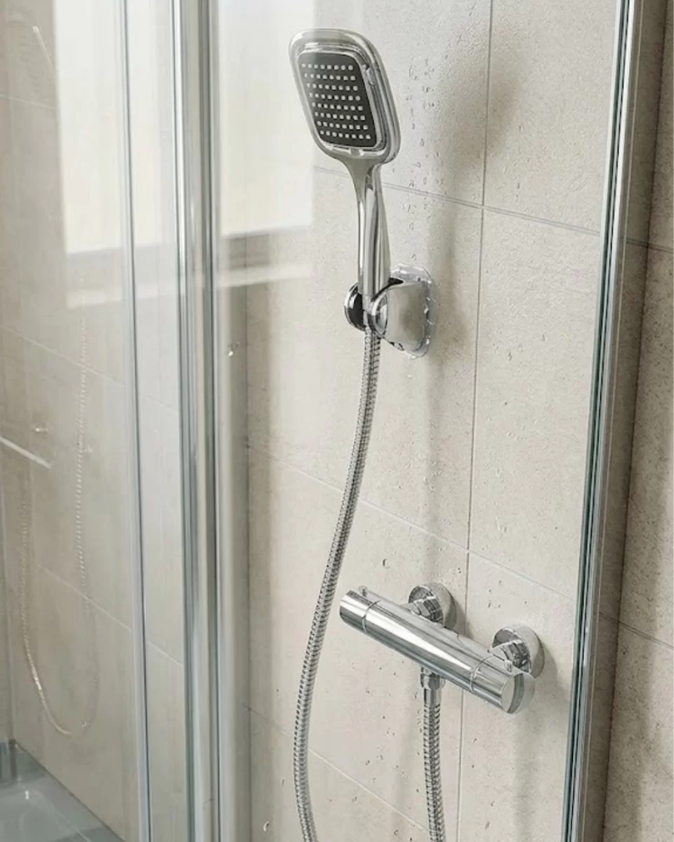 Siyah Duş Başlığı Seti Spiral Hortumlu El Duşu ve Duvar Askısı Banyo Seti