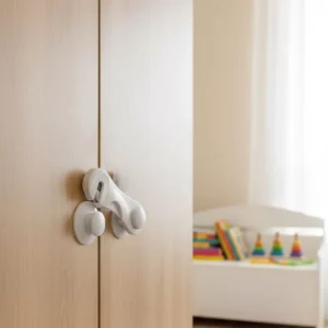 4 Adet Çocuk Güvenliği Dolap Kilidi Yapışkanlı Pratik Kullanım Ev İçi Koruma