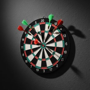 17 İnç Dart Tahtası Sağlam Ahşap Gövde ve Metal İğneli Dart Okları