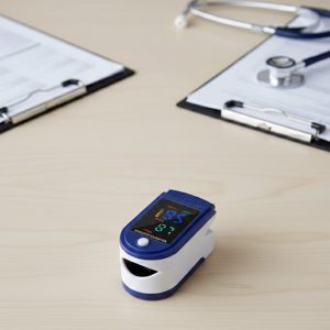 Kolay Kullanımlı Parmak Tipi Pulse Oksimetre Ev Tipi Kullanım