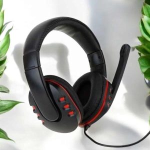 Mikrofonlu Gürültü Engelleyici ve Dayanıklı Kulaklık: Oyun Performansınızı Zirveye Taşıyın